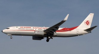 B738